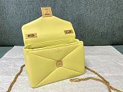 Valentino One Stud Nappa Bag With Chain Yellow Size 19*14*11cm - 2