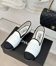 Chanel Moccasins G39000 White & Black - 1