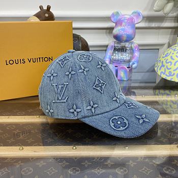Louis Vuitton Monogram Washed Denim Cap M7156L