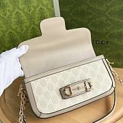 Gucci Horsebit 1955 Shoulder Bag Beige And White GG Size 24*13*5cm - 4