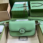 Gucci Petite GG Mini Shoulder Bag Green Size 21x10x5cm - 1
