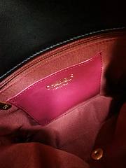 Chanel Small Flap Bag Black Lambskin AS4231 Size 17 × 21 × 6 cm - 3