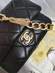 Chanel Small Flap Bag Black Lambskin AS4231 Size 17 × 21 × 6 cm - 2