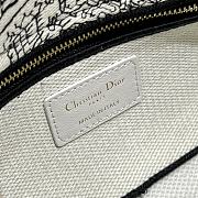 Dior Medium Lady D-Joy Bag White and Black Plan de Paris Printed Calfskin Size 26 x 13.5 x 5 cm - 2