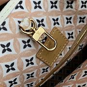 Louis Vuitton M22975 Resorts Exclusive OnTheGo MM Size 35 x 27 x 14 cm - 5