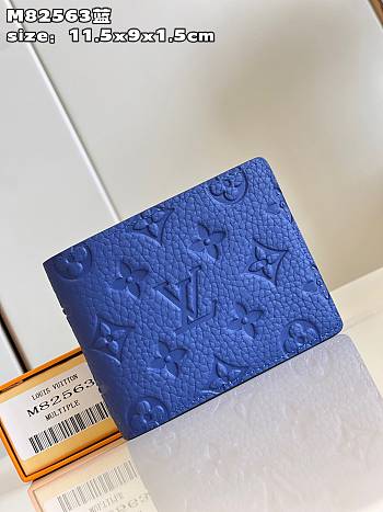 Louis Vuitton M82562 Multiple Wallet Racing Blue Size 11.5 x 9 x 1.5 cm