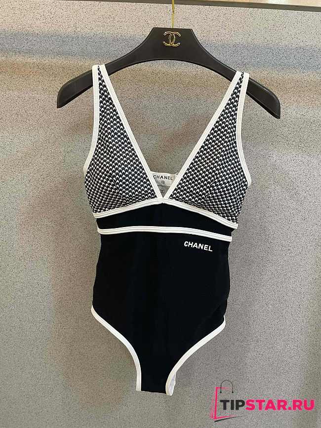 Chanel Bikini 08 - 1