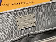 Louis Vuitton M22505 Takeoff Messenger Sage Size 28 x 24 x 10 cm - 2