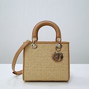 Medium Lady Dior Bag Natural Cannage Raffia Size 24 x 20 x 11 cm - 1