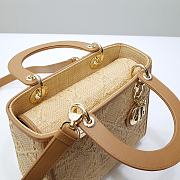 Medium Lady Dior Bag Natural Cannage Raffia Size 24 x 20 x 11 cm - 3