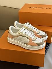 Louis Vuitton 1ABUSZ Time Out Sneaker Rose Poudre Pink - 1