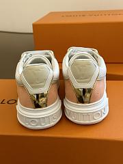 Louis Vuitton 1ABUSZ Time Out Sneaker Rose Poudre Pink - 4