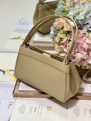 Medium Dior Key Bag Aesthetic Beige Box Calfskin 30x16.5x13 cm - 4