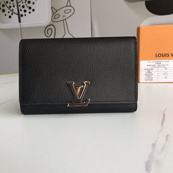 Louis Vuitton M62157 Capucines Compact Noir Rose Size 13.5 x 9.5 x 3 cm