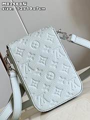 Louis Vuitton M82568 S-Lock Vertical Wearable Wallet Mineral Gray Size 12 x 19 x 7 cm - 3