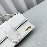 Jacquemus | Le grand bambino crossbody strap handbag in white 24cm - 4