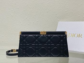 Dior Caro Colle Noire Clutch With Chain Black Cannage Lambskin Size 27.5 x 14 x 4.5 cm
