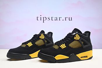 Nike | Air Jordan 4 Black & Yellow