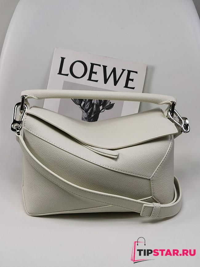 Loewe Small Puzzle Bag In Soft Grained Calfskin White Size 24X16.5X10.5 cm - 1