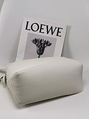 Loewe Small Puzzle Bag In Soft Grained Calfskin White Size 24X16.5X10.5 cm - 5