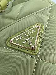 Prada Re-Edition 1995 Chaîne Re-Nylon Shoulder Bag Lime Green 22.5x17.5x12cm - 5