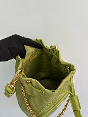 Prada Re-Edition 1995 Chaîne Re-Nylon Shoulder Bag Lime Green 22.5x17.5x12cm - 2