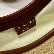 Dior 30 Montaigne Hobo Avenue Mini Bag Natural Cannage Raffia Size 21 x 13 x 5 cm - 5