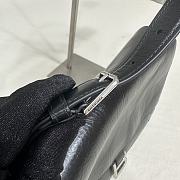 Balenciaga Women's Crush Medium Sling Bag In Black Size 31cm - 3