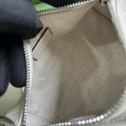 Gucci Blondie Mini Shoulder Bag Style ‎760170 White Size 10x18.5x10 cm - 2