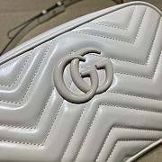 Gucci GG Marmont Matelassé Shoulder Bag 447632 White Size 24x13x7cm - 4