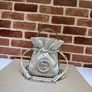 Gucci Blondie Mini Bucket Bag 760313 White Size 19x 15x 8cm - 1