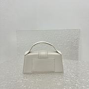 Jacquemus Le Bambino Le Chouchou Small Flap Bag Off White | Silver Size 17.5x9 cm - 2