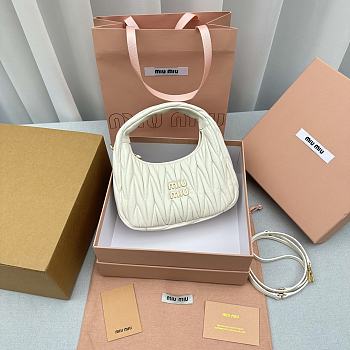Miumiu Wander Matelassé Nappa Leather Mini Hobo Bag White Size 20x17x6 cm