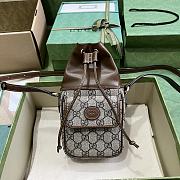 Gucci GG Mini Bucket Bag With Interlocking G Size 11.5 x 20 x 5.5cm - 1
