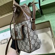 Gucci GG Mini Bucket Bag With Interlocking G Size 11.5 x 20 x 5.5cm - 2