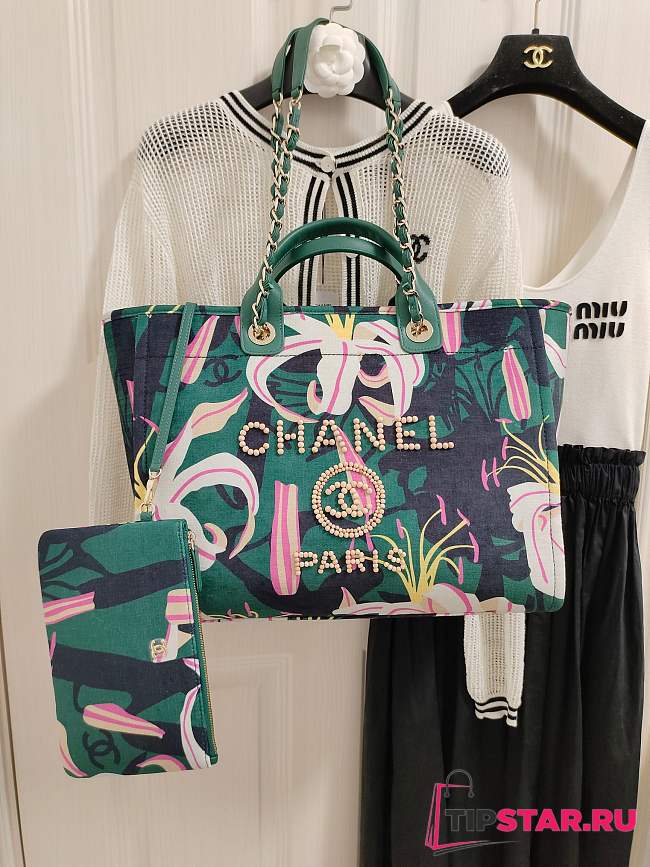 Chanel Large Tote Green & Multicolor A66941 Size 30 × 50 × 22 cm - 1