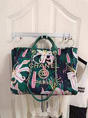Chanel Large Tote Green & Multicolor A66941 Size 30 × 50 × 22 cm - 4