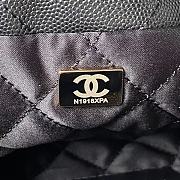 Chanel 22 Mini Handbag Shiny Grained Calfskin Black AS3980 Size 20 × 19 × 6 cm - 5