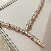 Blvgari Serpenti Viper Necklace Rose Gold - 4