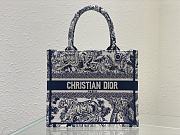 Small Dior Book Tote White and Navy Blue Toile de Jouy Embroidery Size 26.5 x 21 x 14 cm - 1