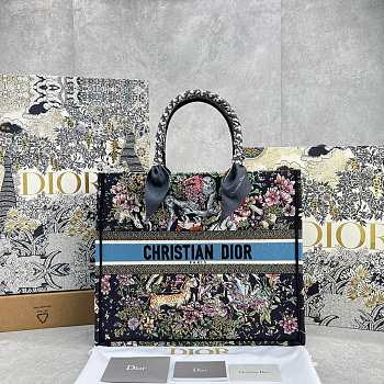 Large Dior Book Tote Blue Multicolor D-Constellation Embroidery Size 42 x 35 x 18.5 cm