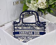 Mini Dior Book Tote Blue Toile de Jouy Embroidery Size 22.5 x 15 x 6 cm - 4