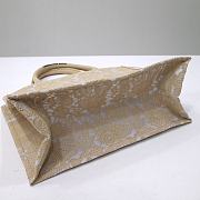 Medium Dior Book Tote Beige D-Lace Embroidery with Macramé Effect Size 36 x 27.5 x 16.5 cm - 4