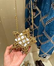 Chanel Star Minaudiere Gold Tone Metal AS4028 Size 11.5 × 11 × 4 cm - 2