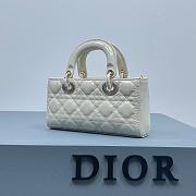 Dior Small Lady D-Joy Bag Latte Patent Cannage Calfskin Size 22 x 12 x 6 cm - 2