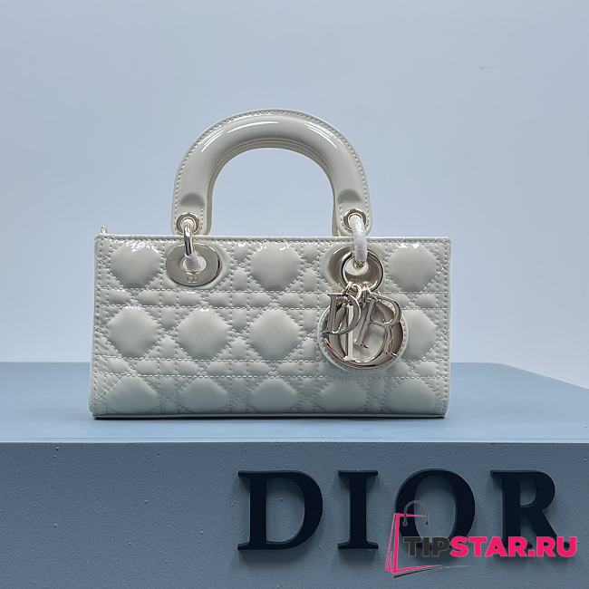 Dior Small Lady D-Joy Bag Latte Patent Cannage Calfskin Size 22 x 12 x 6 cm - 1