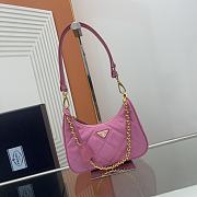 Prada Re-Edition 1995 Chaîne Re-Nylon mini-bag Pink Size 22x18x6 cm - 1