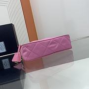Prada Re-Edition 1995 Chaîne Re-Nylon mini-bag Pink Size 22x18x6 cm - 5