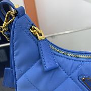 Prada Re-Edition 1995 Chaîne Re-Nylon mini-bag Blue Size 22x18x6 cm - 2