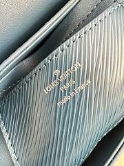 Louis Vuitton M21033 Twist PM Toledo Blue Size 19 x 15 x 9 cm - 2
